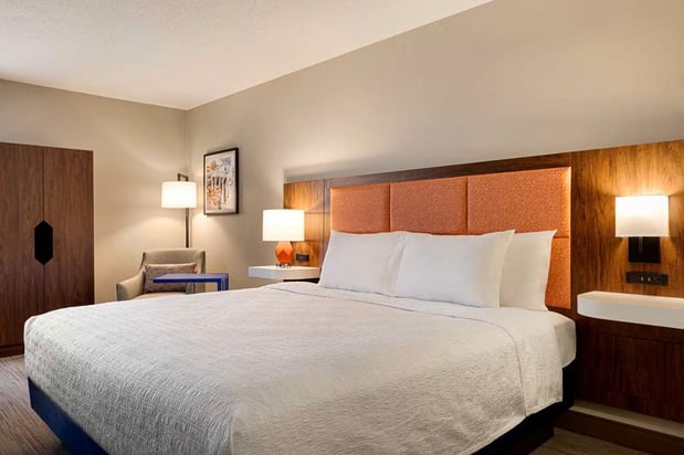 Images Hampton Inn Charlottesville