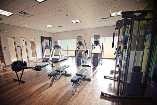 Images Holiday Inn Express & Suites McAllen - Medical Center Area by IHG