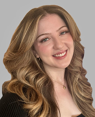 Nicole Furlow Headshot