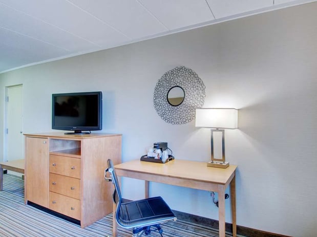 Images Best Western Plus Waltham Boston