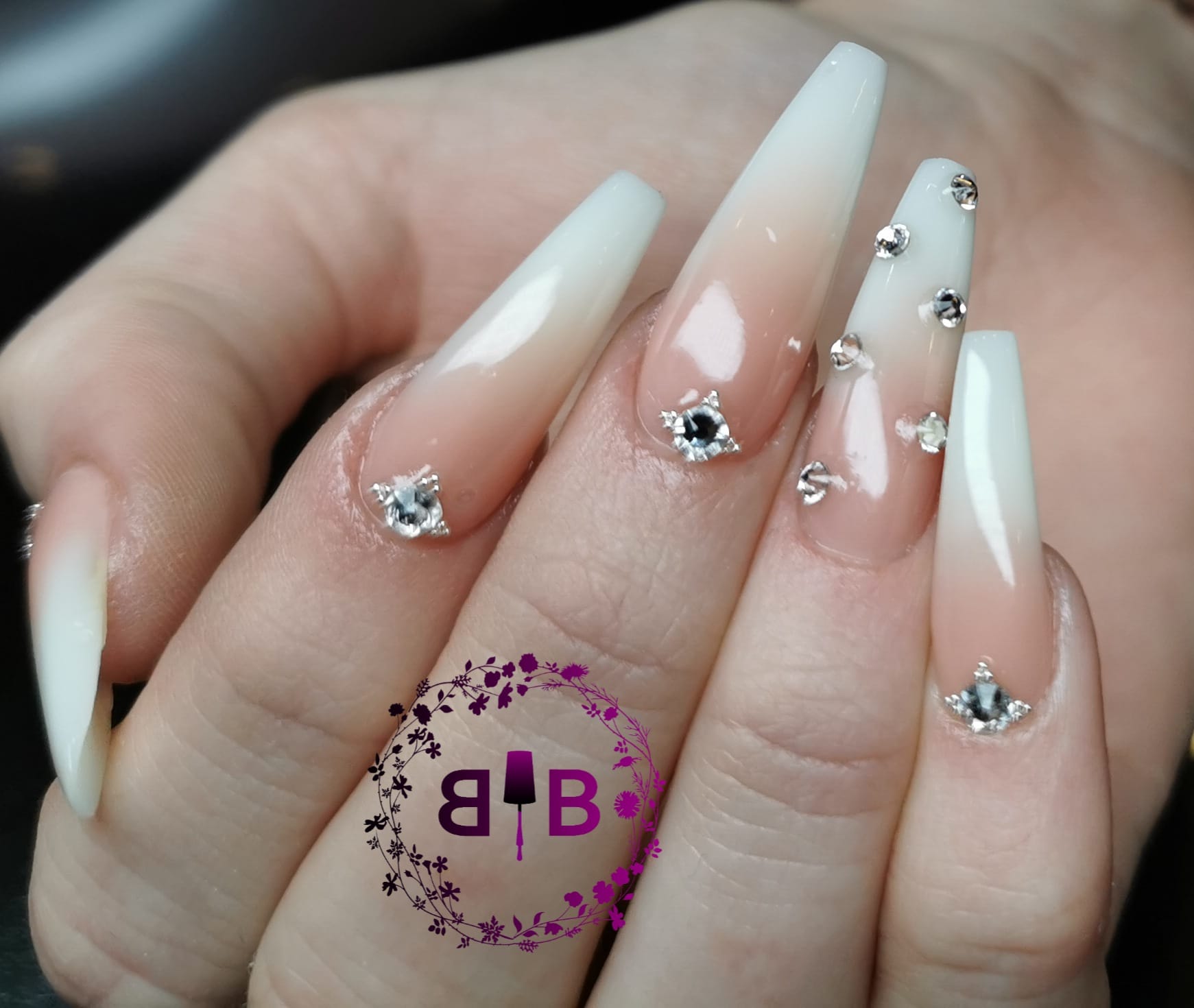 BB Nails & Lashes - Bestes von Blanka, Palmstraße 5 in Braunau am Inn