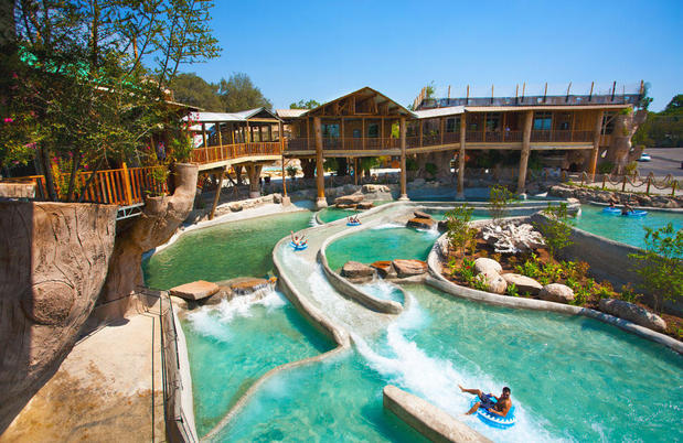 Images The Resorts at Schlitterbahn