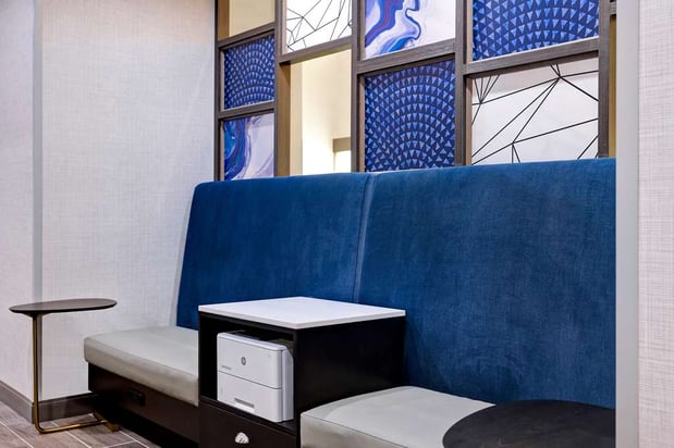 Images Hampton Inn & Suites Houston East Beltway 8
