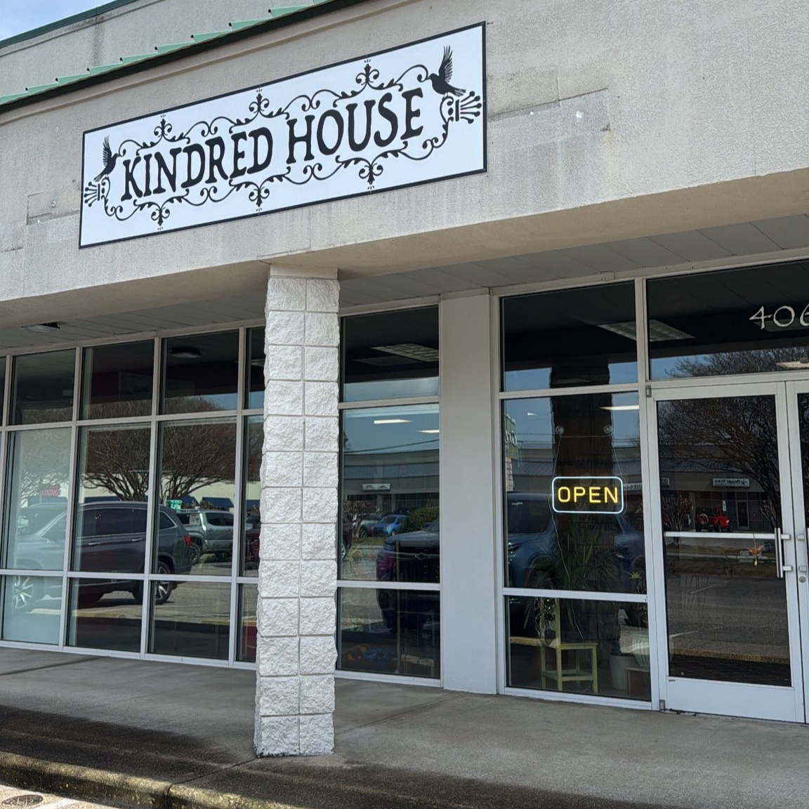 Kindred House home decor storefront in Elizabeth City, NC.
