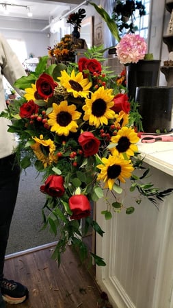 Images The Flower Bucket - Fairfield