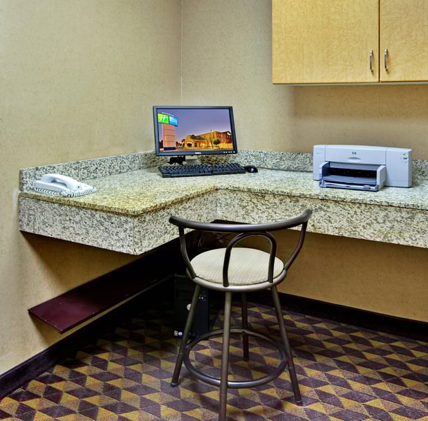 Images Holiday Inn Express Las Vegas-Nellis by IHG