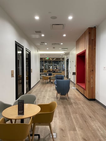 Images Capital One Café