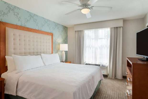 Images Homewood Suites by Hilton Gateway Hills Nashua
