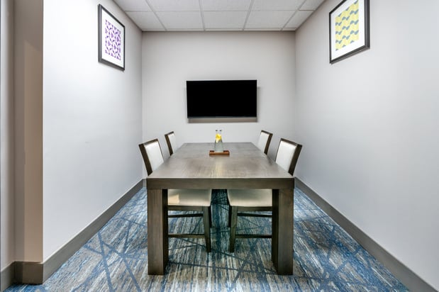Images Holiday Inn Express & Suites Denver North - Thornton by IHG