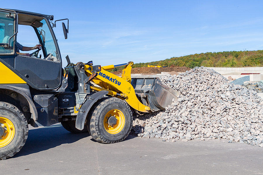 Falk Wedekind Containerdienst Roh- & Baustoffzentrum, Gewerbepark Süd 1 in Leinefelde