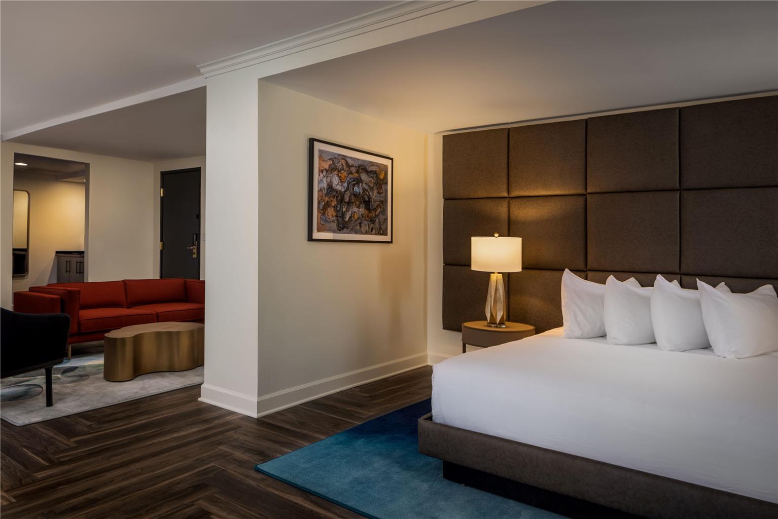 Guest room