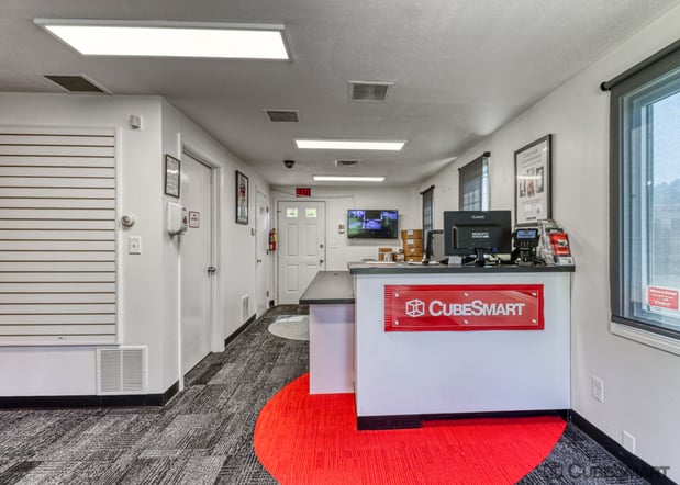 Images CubeSmart Self Storage