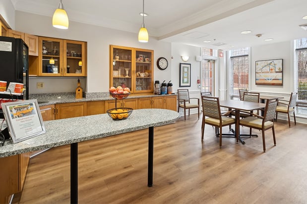 Images HeartLands Assisted Living at Severna Park