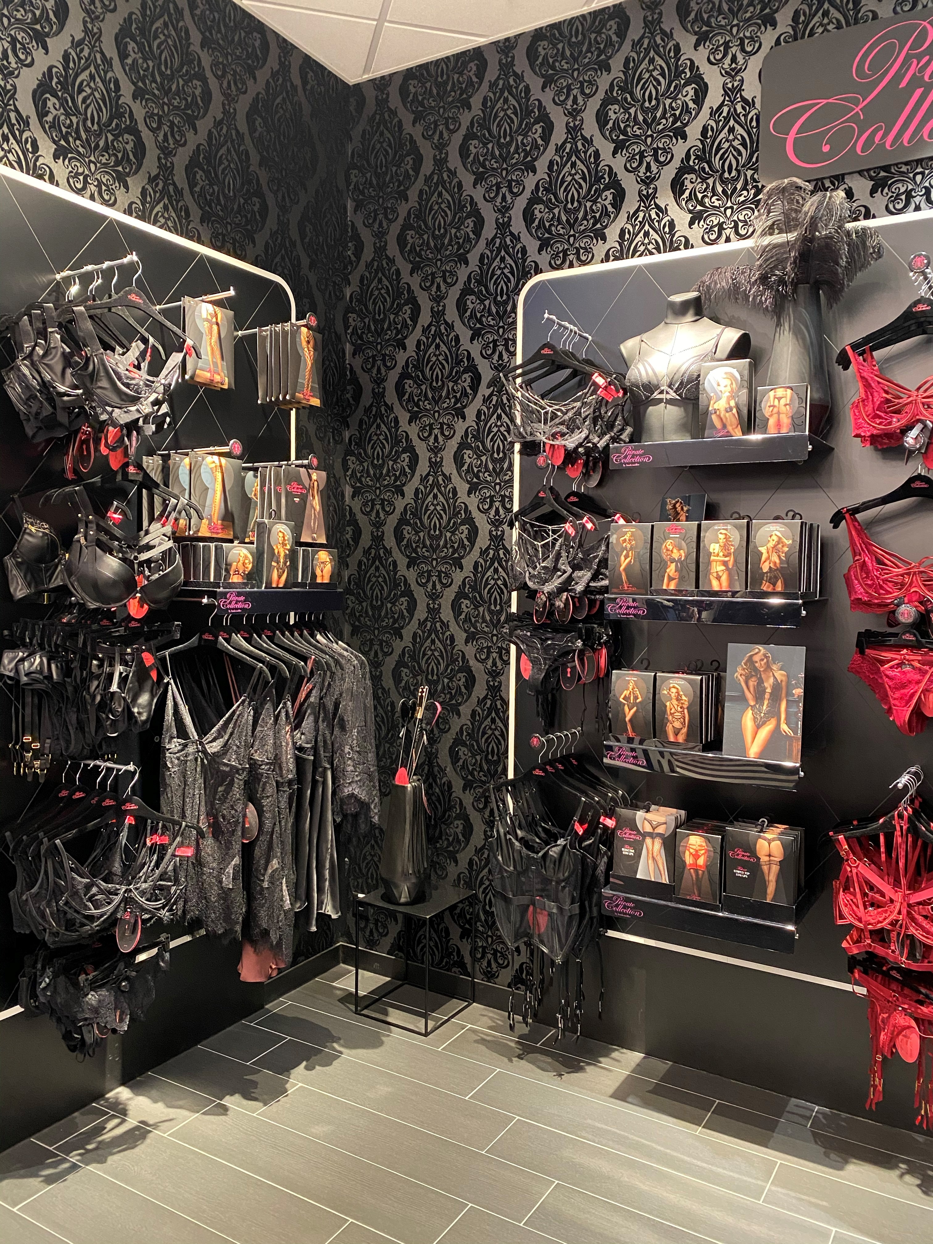 Hunkemöller, Ebisquarestrasse 1 in Ebikon