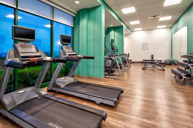 Images Holiday Inn Express & Suites VA Beach Oceanfront by IHG