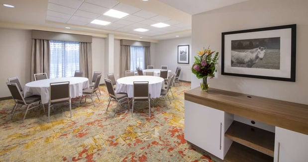 Images Hampton Inn & Suites N. Ft. Worth-Alliance Airport