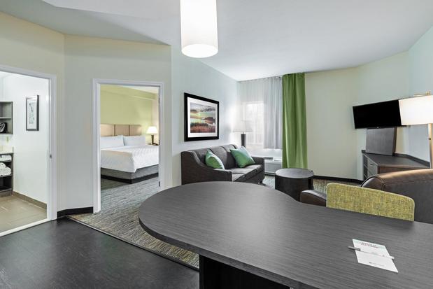Images Candlewood Suites Hattiesburg, an IHG Hotel