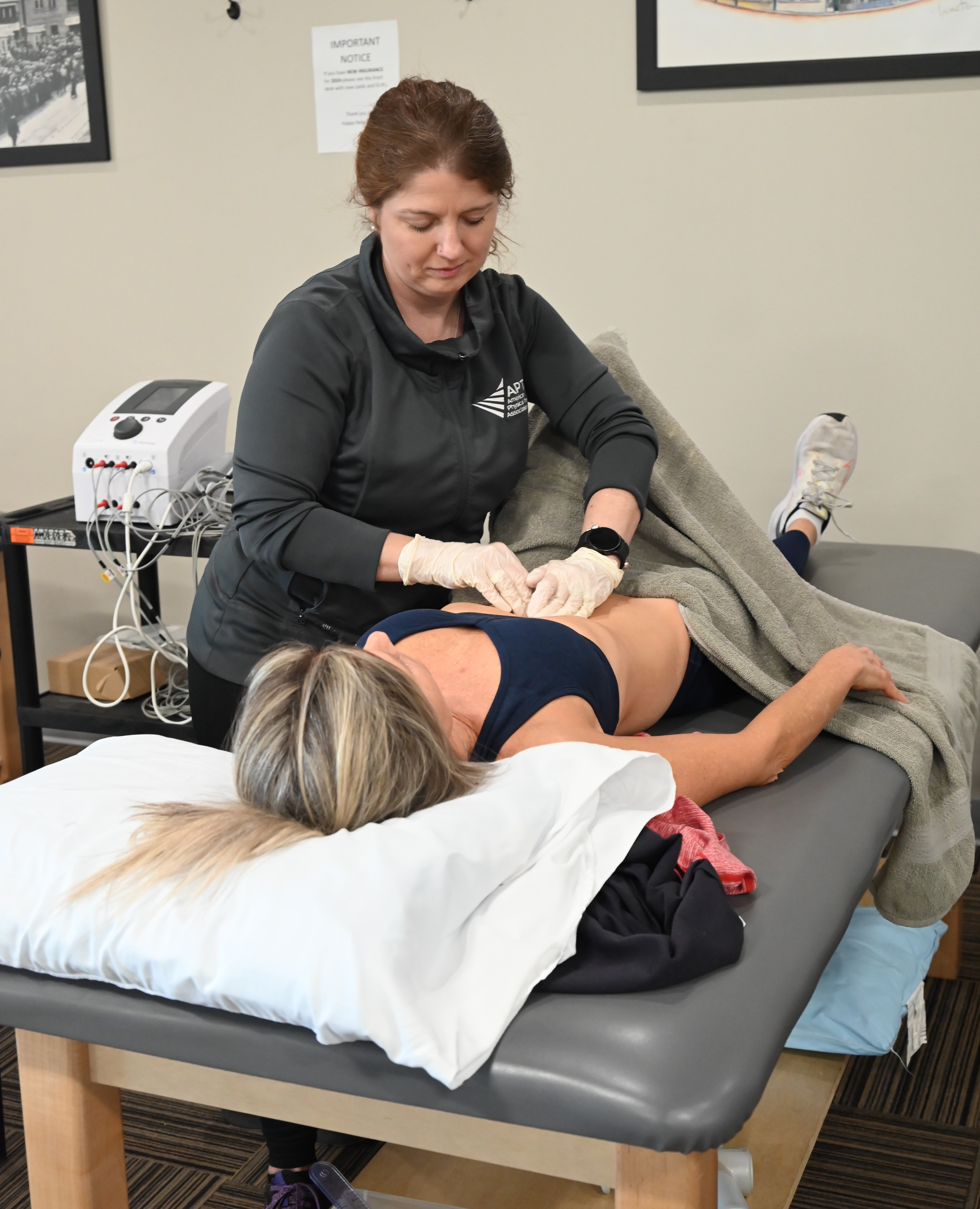 Manual Physical Therapy at Orland Park clinic