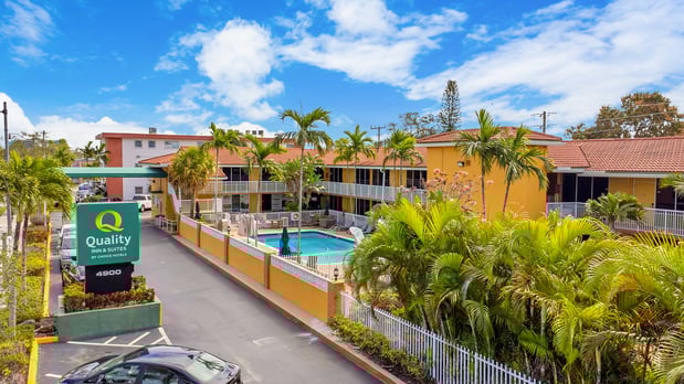 Images Quality Inn & Suites Airport Cruise Port Hollywood