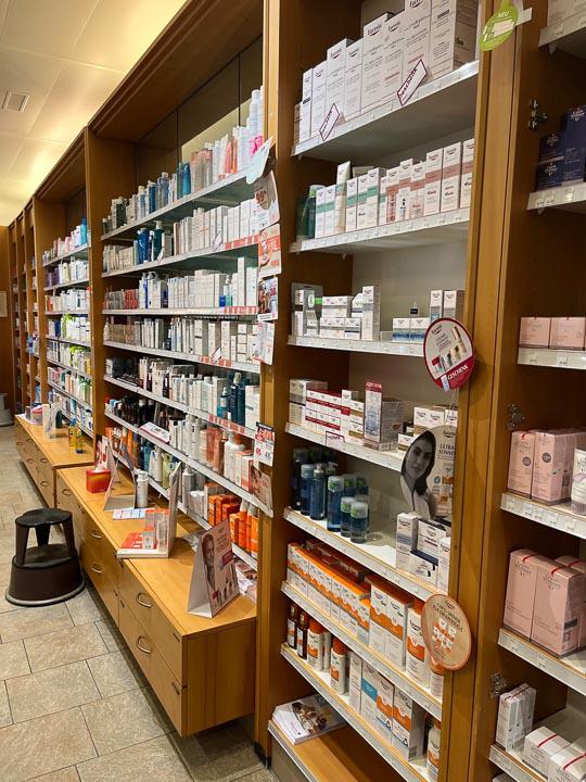 Amavita Apotheke Deutweg, Pflanzschulstrasse 9 in Winterthur