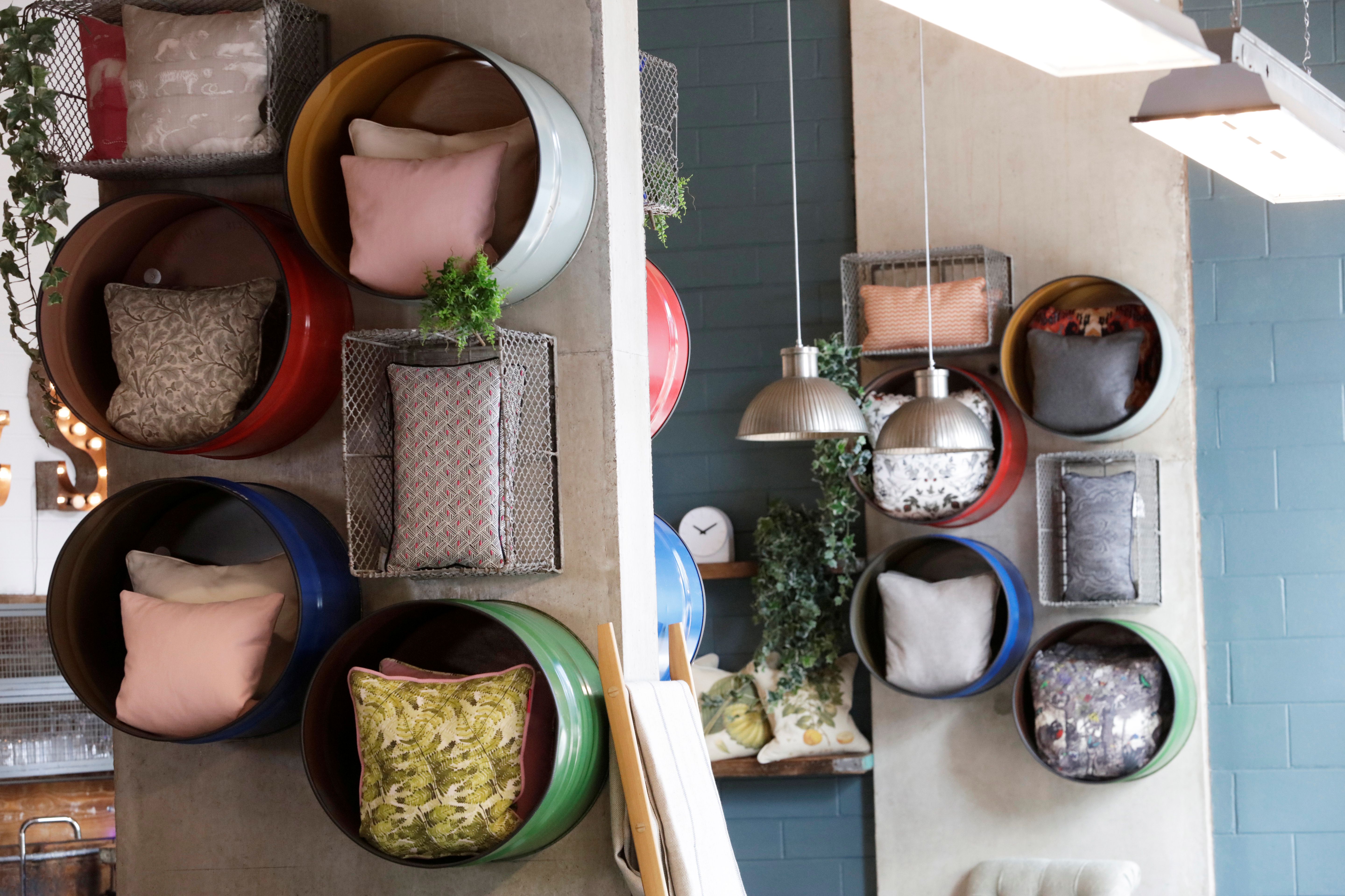 Images Sofas & Stuff - Manchester