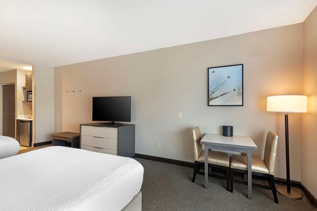 Images Best Western Plus Executive Residency Rigby's Water World Hotel