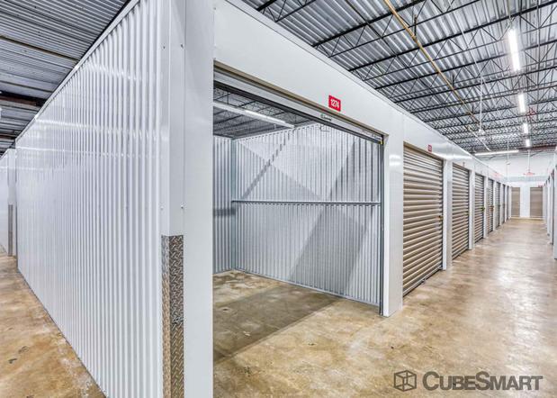 Images CubeSmart Self Storage