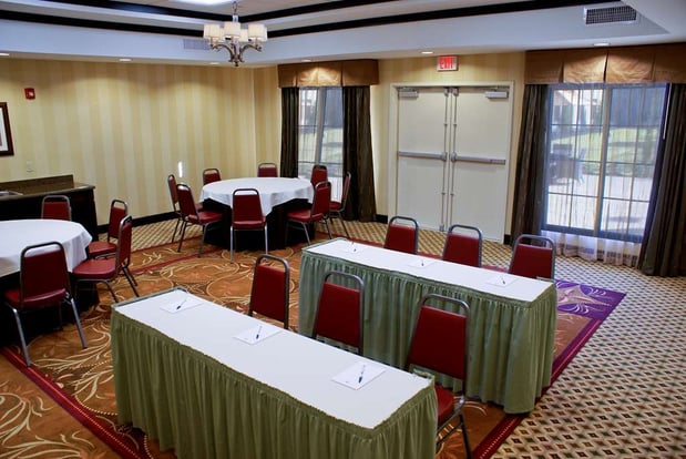 Images Homewood Suites by Hilton Beaumont, TX