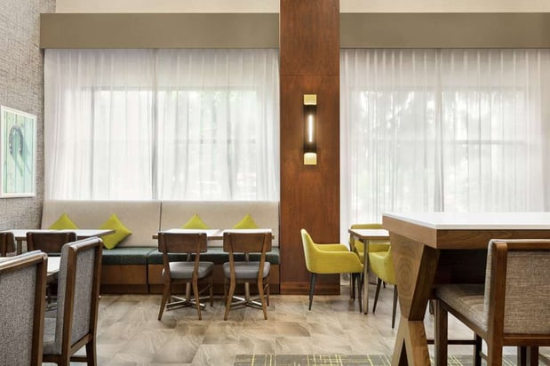 Images Hampton Inn & Suites Tacoma/Puyallup