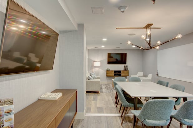 Images Crowne Plaza Charleston Airport - Conv Ctr by IHG