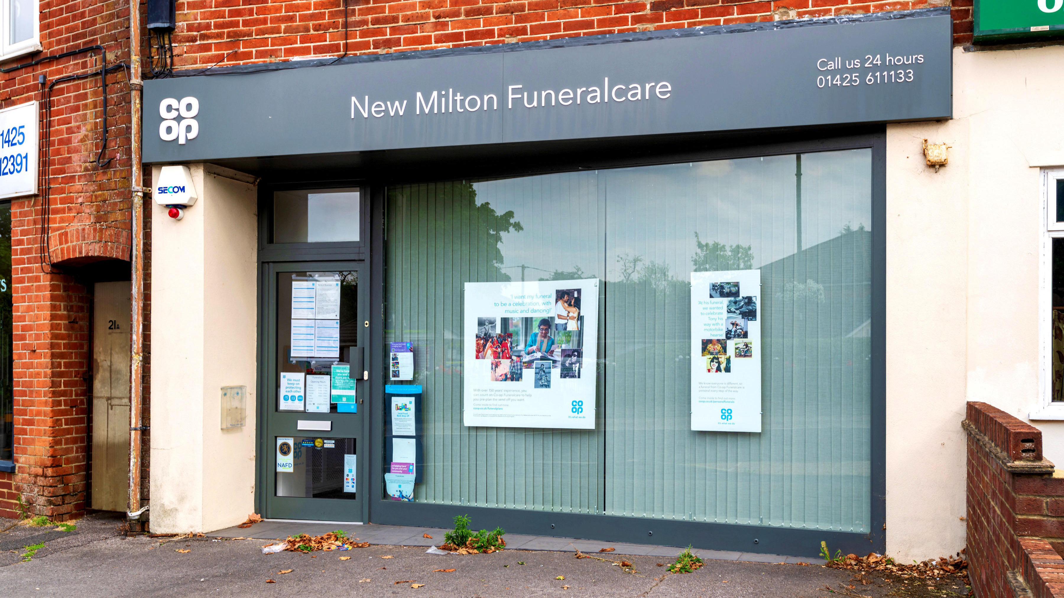 New Milton Funeralcare New Milton Funeralcare New Milton 01425 611133