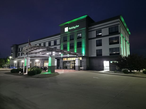 Images Holiday Inn St. Louis-Fairview Heights by IHG