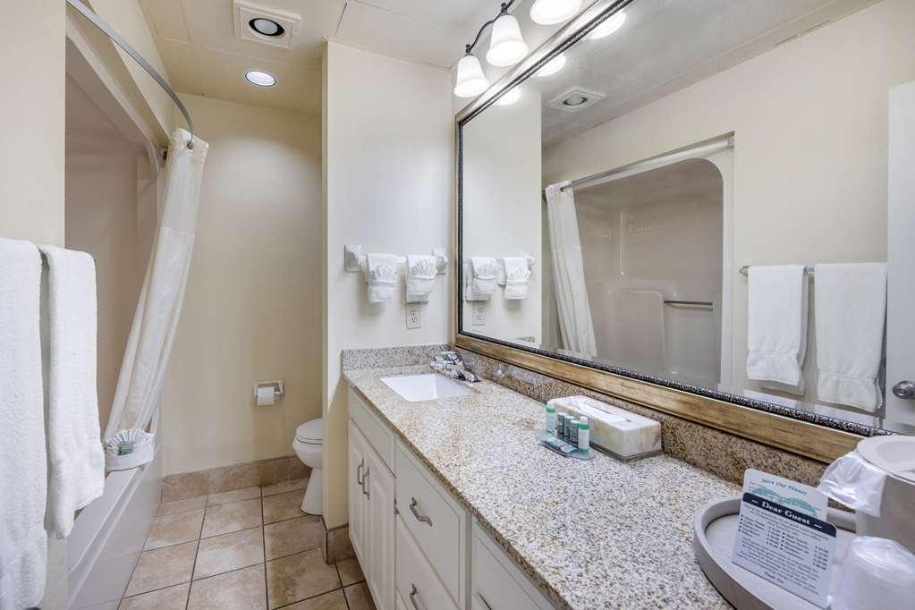 King - Guest Bath