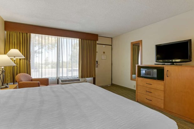 Images Best Western Paint Pony Lodge