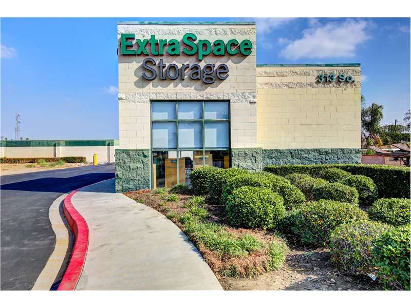 Alternate Beauty Image - Extra Space Storage at 313 S Riverside Ave, Rialto, CA 92376