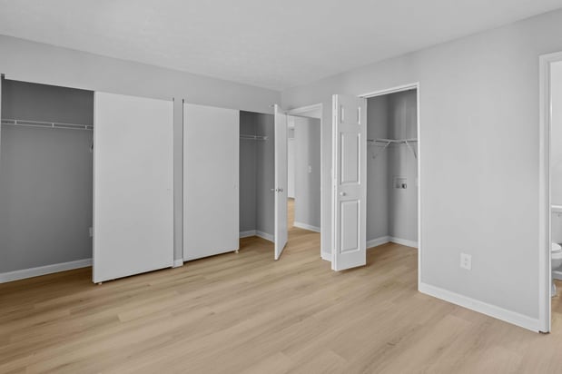 Images The Alcove of Turpin Hills