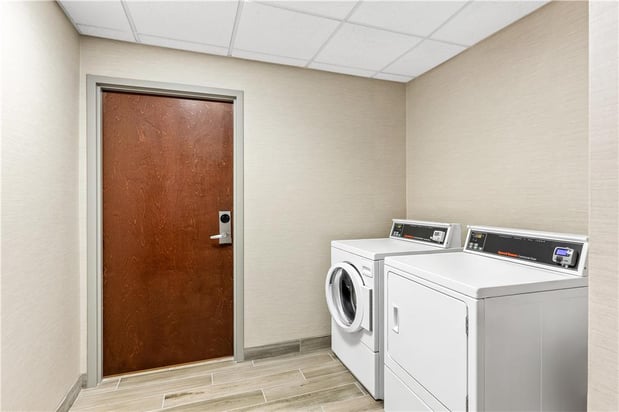 Images Hampton Inn & Suites Grove City