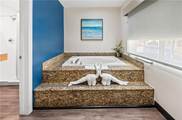 Images SureStay by Best Western Santa Monica