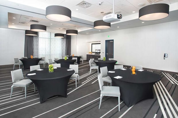 Images Hampton Inn & Suites LAX El Segundo