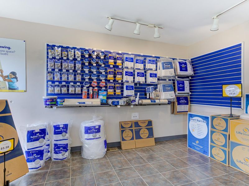 Life Storage - Waterford Twp