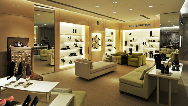 Images Louis Vuitton New York Saks Fifth Ave Shoe Salon