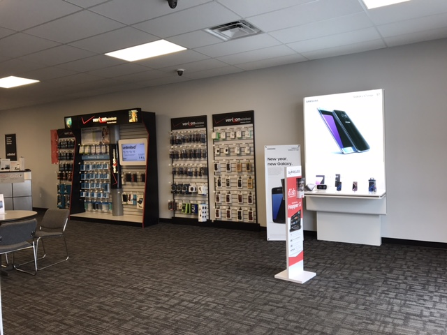 Verizon Authorized Retailer – GoWireless Photo