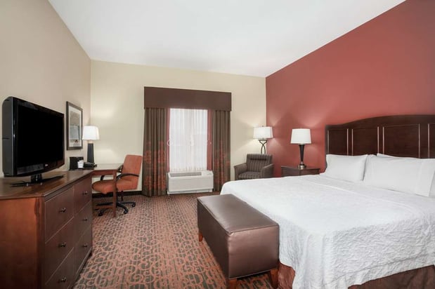 Images Hampton Inn & Suites Denver/South-RidgeGate