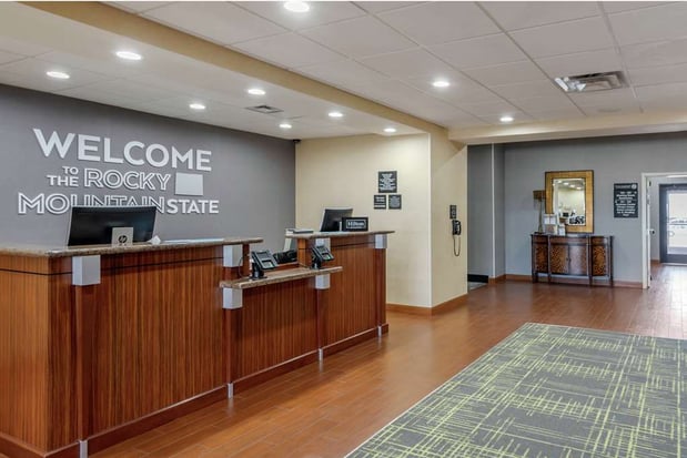 Images Hampton Inn Alamosa, CO