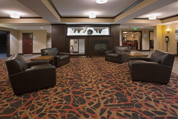 Images Holiday Inn Express & Suites Moab, an IHG Hotel