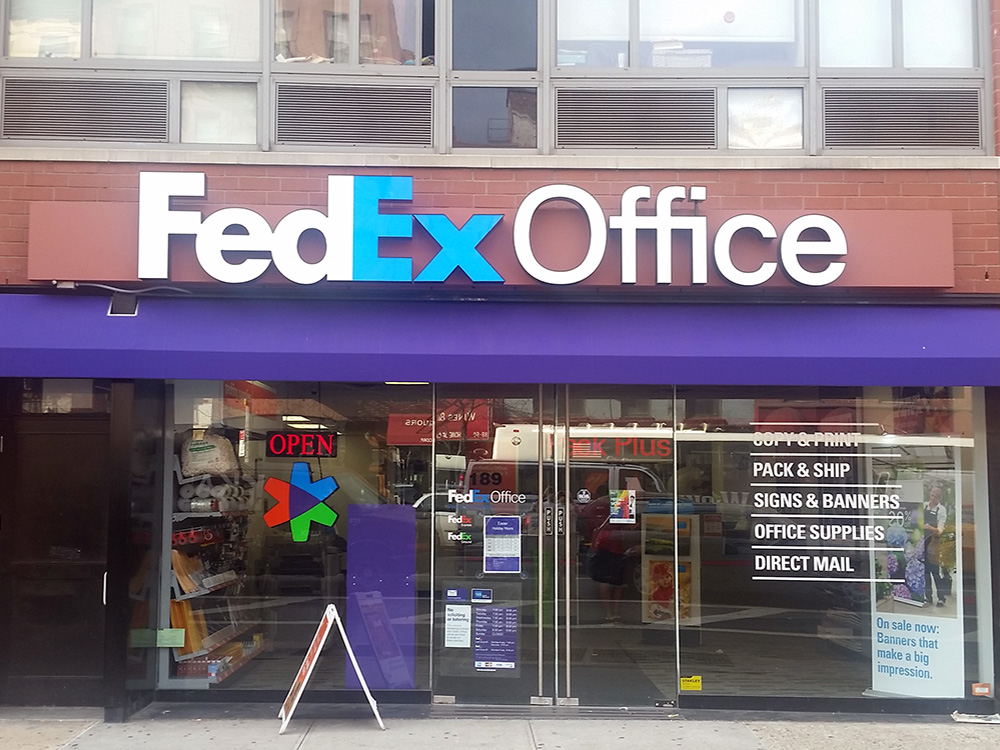 FedEx Office Print & Ship Center, 189 8th Ave, New York, NY, Office  Supplies - MapQuest