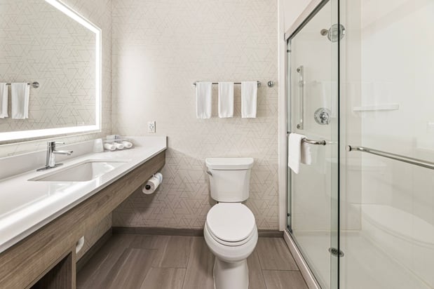 Images Holiday Inn Express & Suites Buford NE - Lake Lanier by IHG