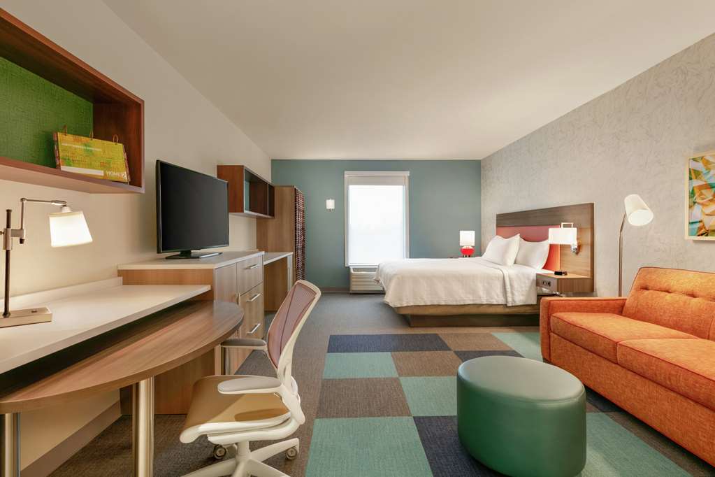 Guest room Home2 Suites by Hilton Chantilly Dulles Airport Chantilly (703)253-3400