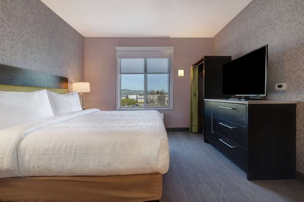 Images Home2 Suites by Hilton Petaluma