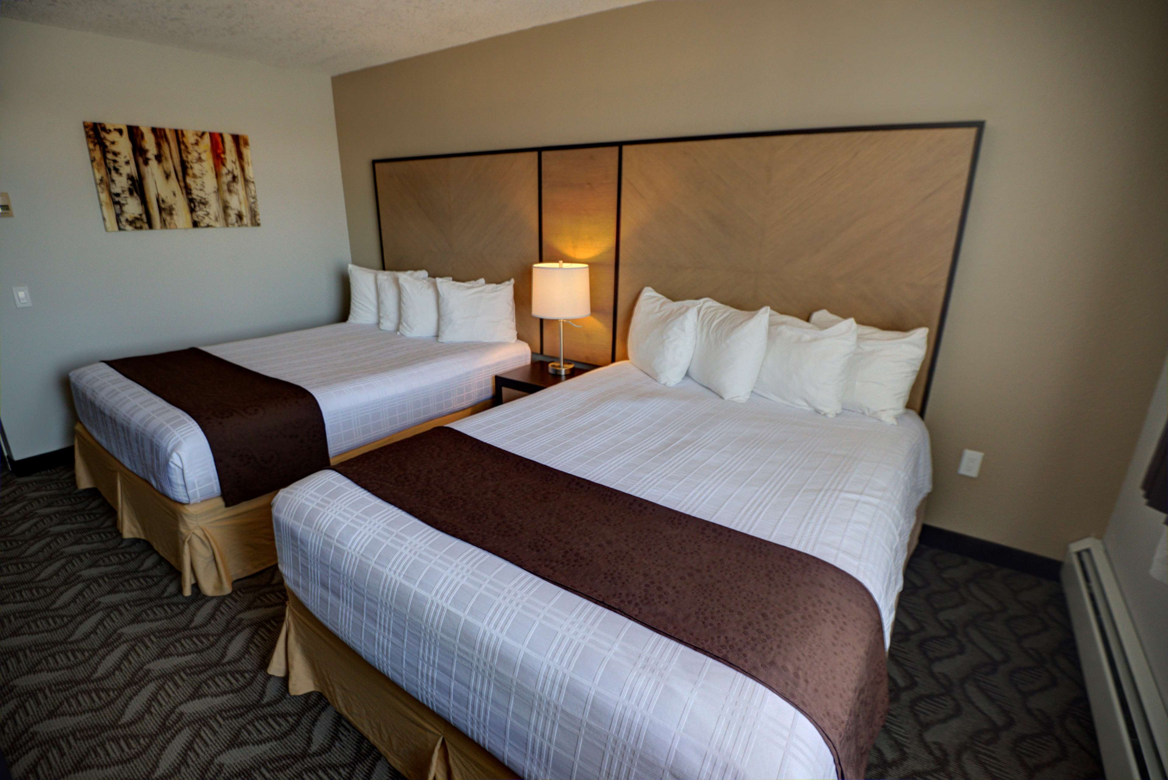 Best Western Airdrie in Airdrie: Double Queen Bed Guest Room